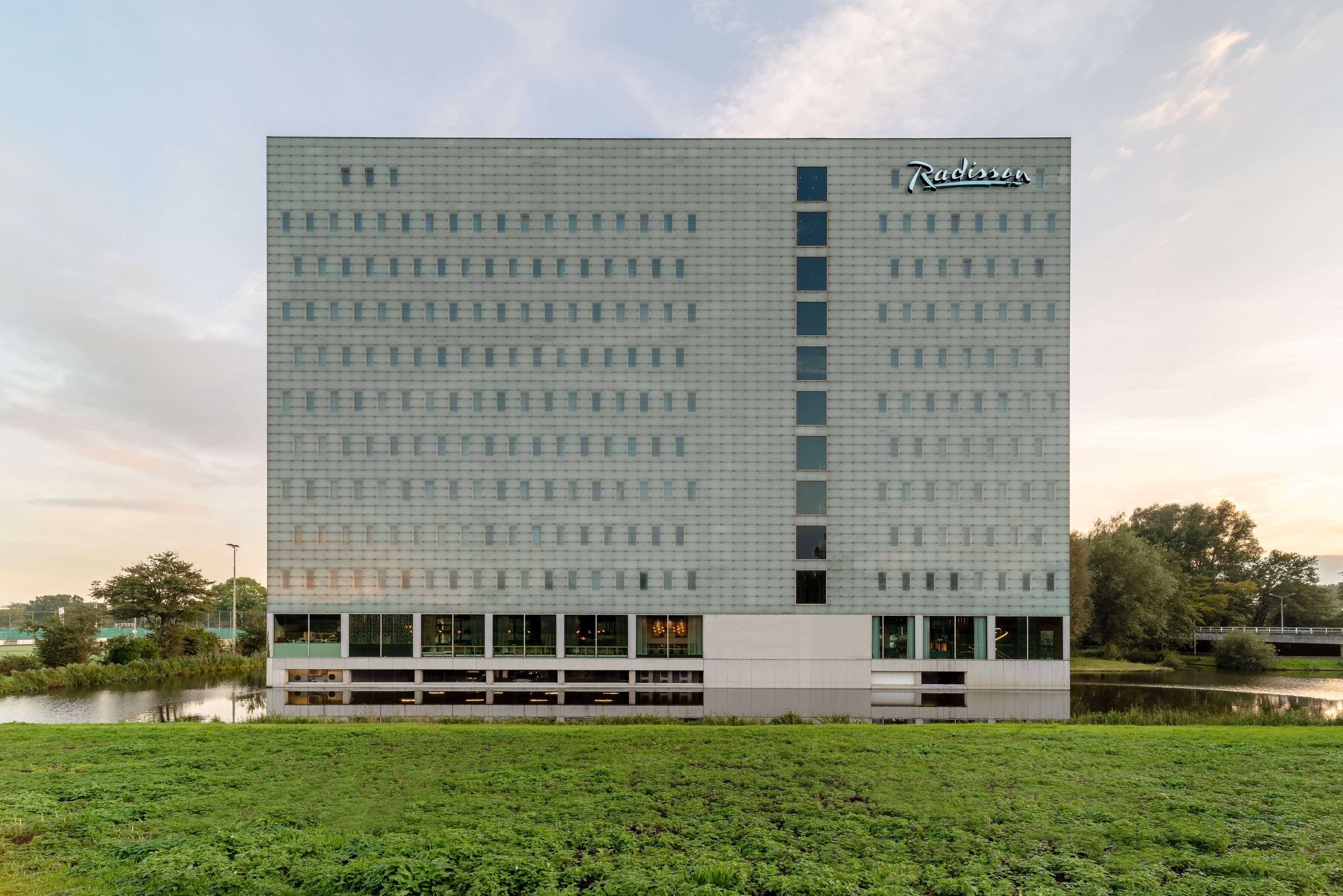 Radisson Hotel And Suites Amsterdam South Экстерьер фото