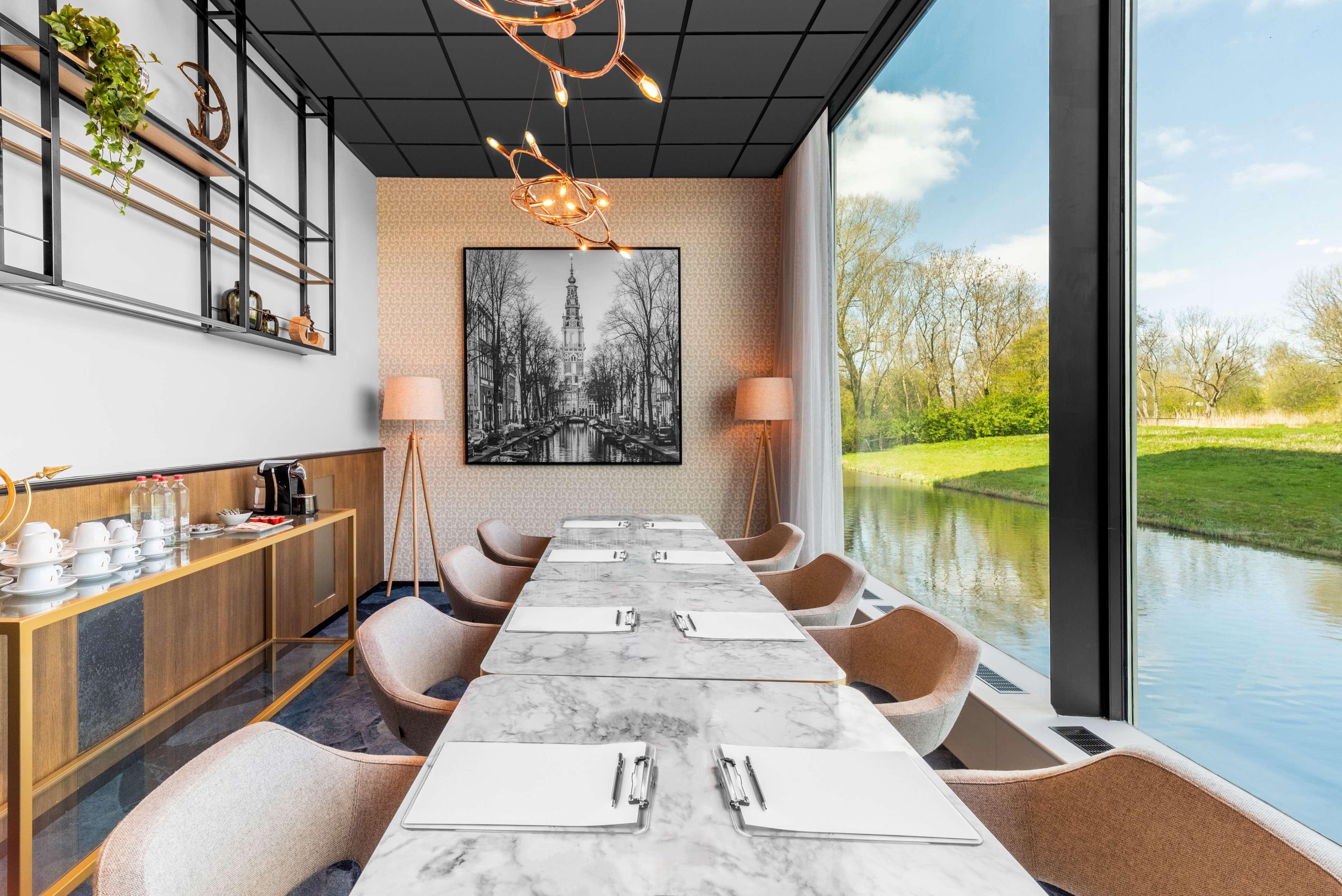 Radisson Hotel And Suites Amsterdam South Экстерьер фото