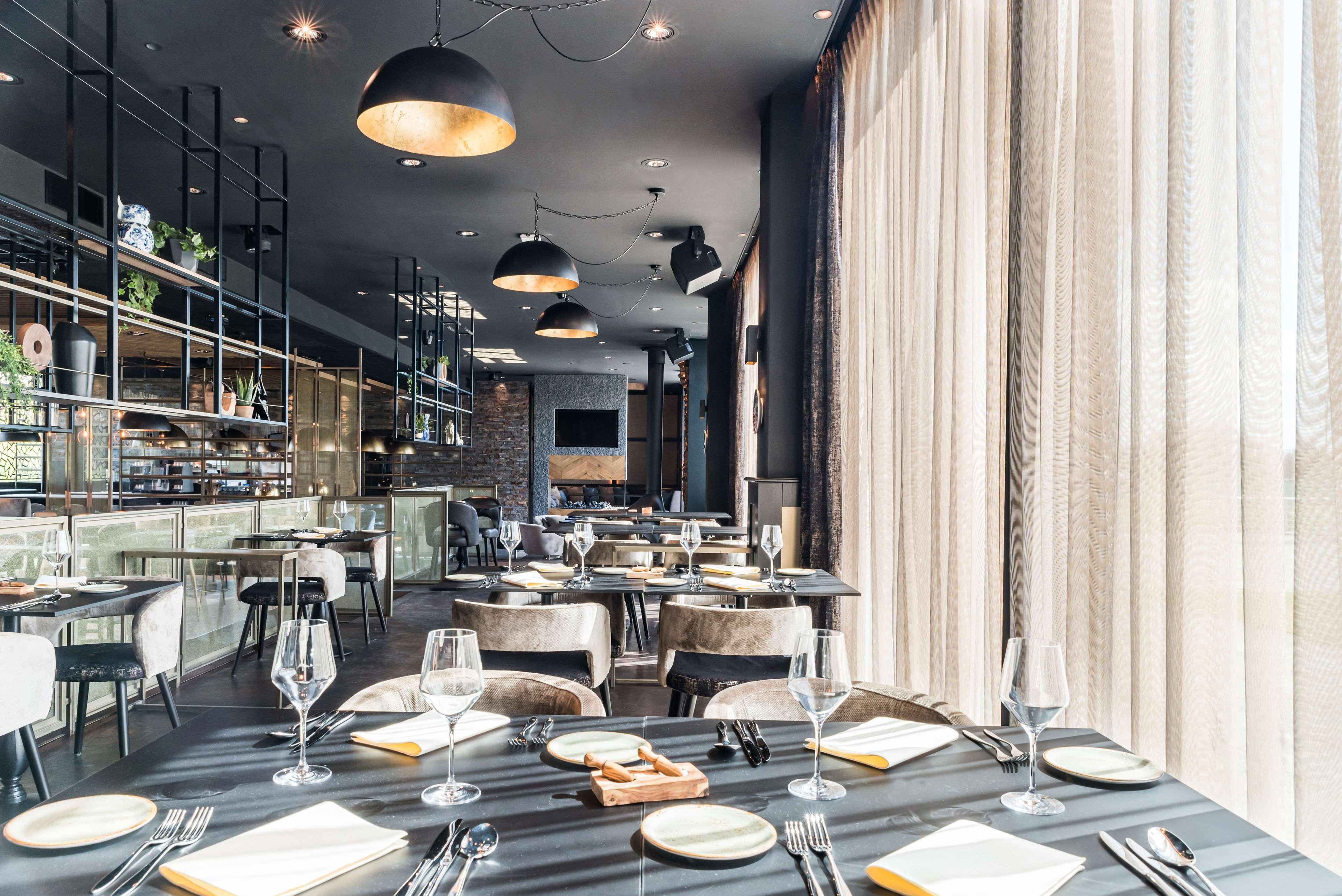 Radisson Hotel And Suites Amsterdam South Экстерьер фото
