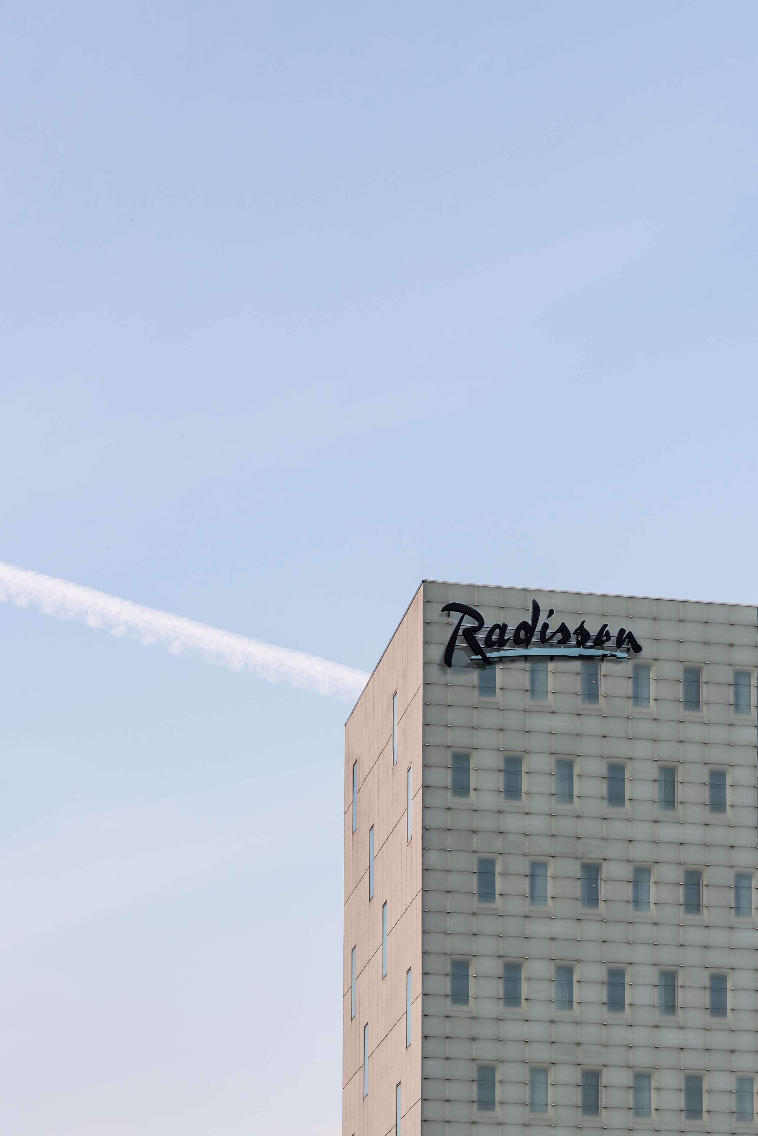 Radisson Hotel And Suites Amsterdam South Экстерьер фото