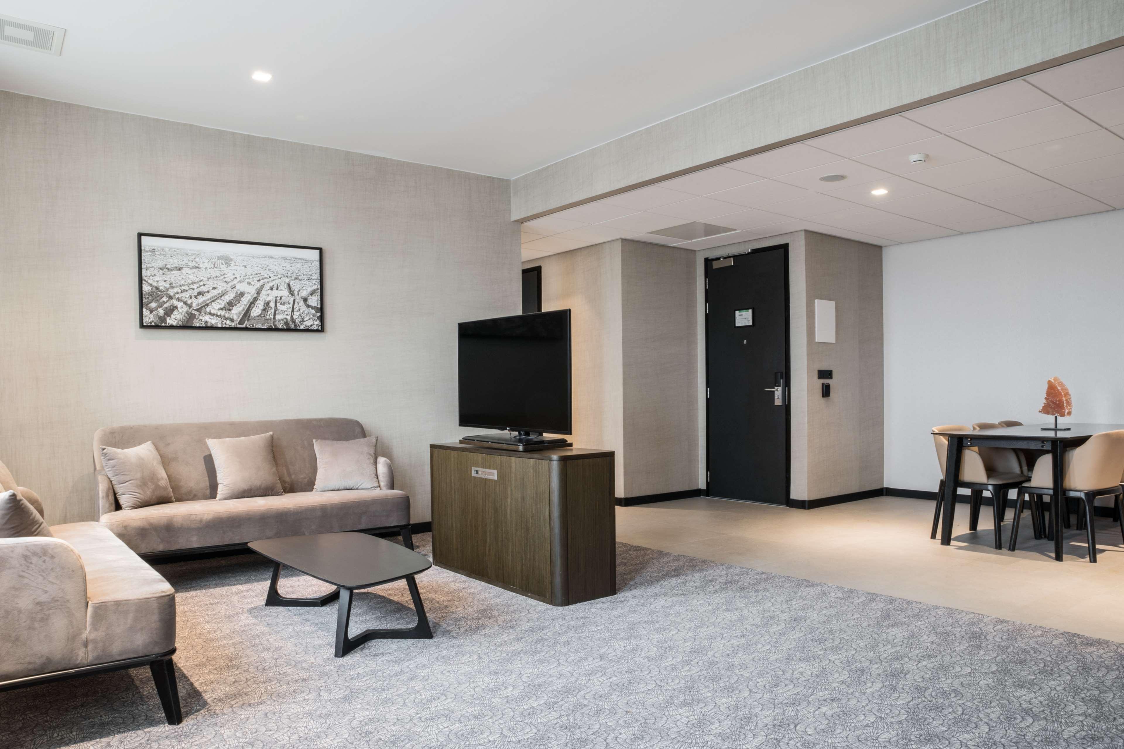 Radisson Hotel And Suites Amsterdam South Экстерьер фото