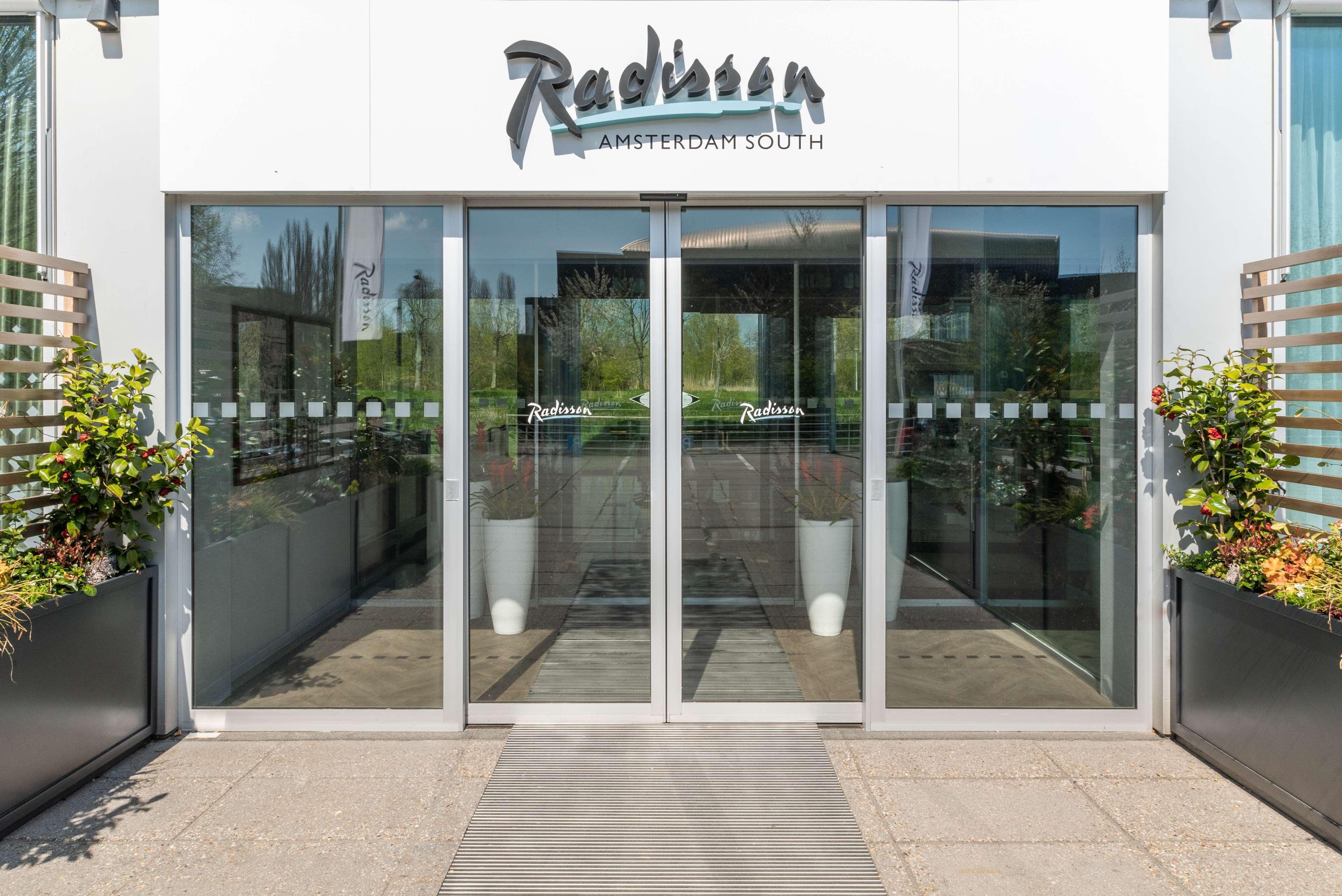 Radisson Hotel And Suites Amsterdam South Экстерьер фото